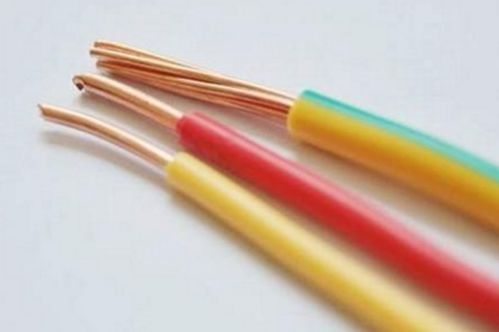 裝修電線穿管 一根還是多根？解讀家庭電路的安全與規(guī)范